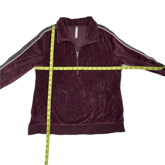 Fabletics Britt Velour Half Zip Pullover - Picture 8 of 8